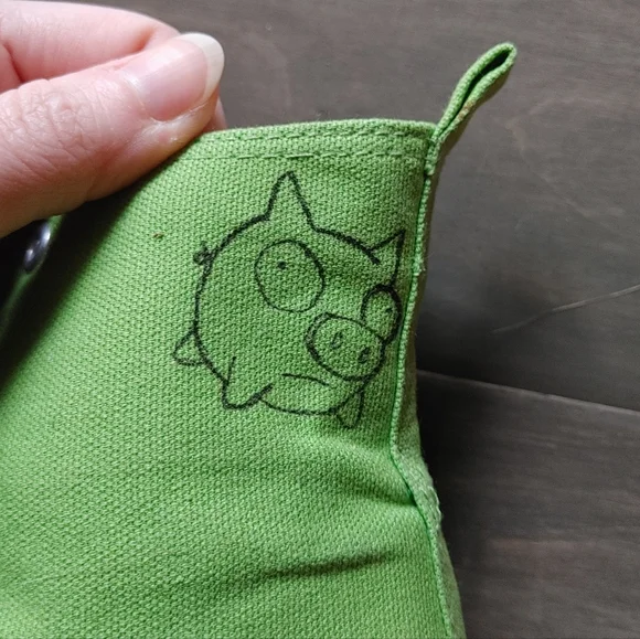 Hand Designed Invader Zim High-Tops - Picture 4 of 9